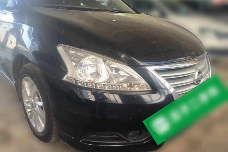 Used Nissan Sylphy 2012 1.6 XL CVT Luxury Edition Front Right 45 Deg