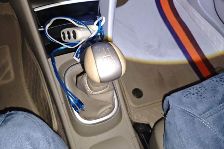 Used Nissan Sylphy 2012 Classic 1.6XE Manual Comfort Edition Gear Lever