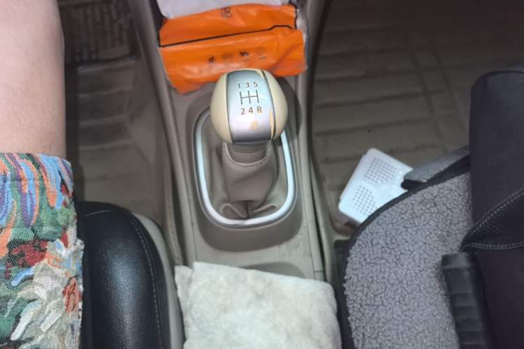 Used Nissan Sylphy 2012 Classic 1.6XE Manual Comfort Edition Gear Lever