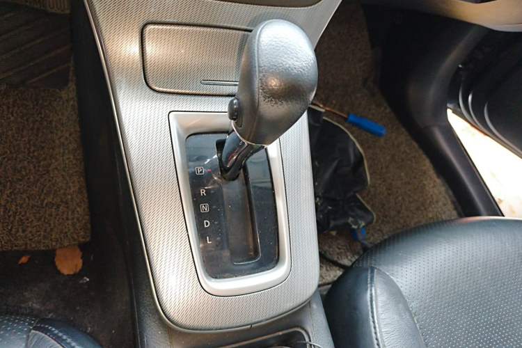 Used Nissan Sylphy 2012 1.6 XL CVT Luxury Edition Gear Lever