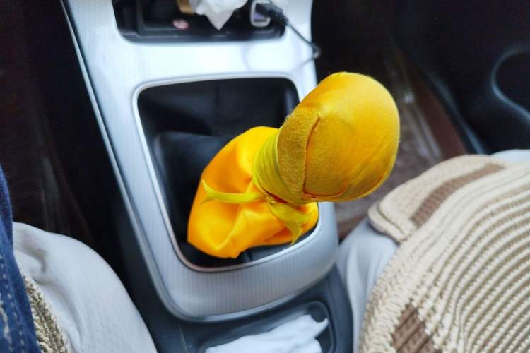 Used Nissan Sylphy 2012 1.6 XL Manual Luxury Edition Gear Lever