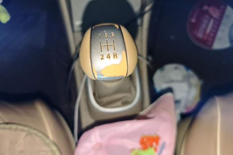 Used Nissan Sylphy 2012 Classic 1.6XE Manual Comfort Edition Gear Lever