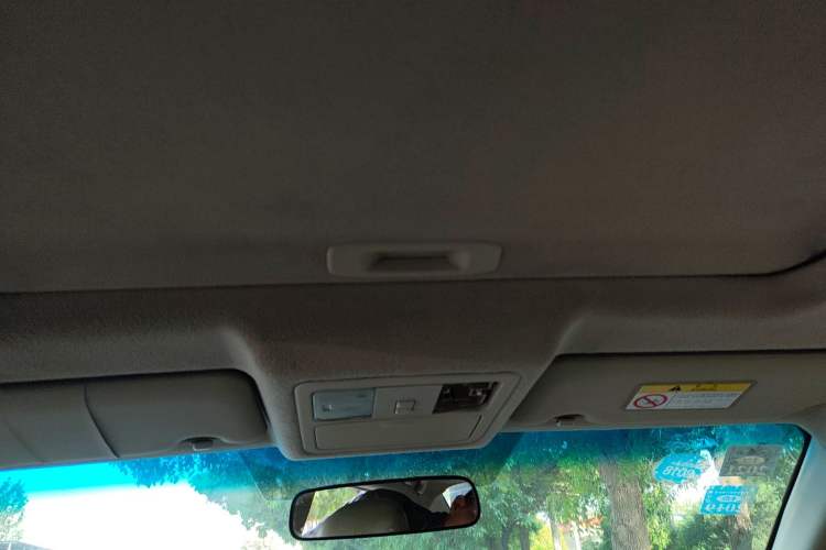 Used Nissan Sylphy 2012 Classic 1.6XL Manual Luxury Edition Headliner