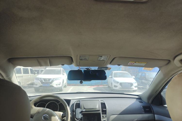 Used Nissan Sylphy 2012 Classic 1.6XE Automatic Comfort Edition Headliner