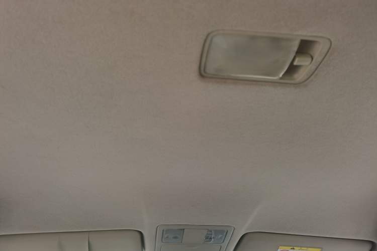 Used Nissan Sylphy 2012 Classic 1.6XE Automatic Comfort Edition Headliner