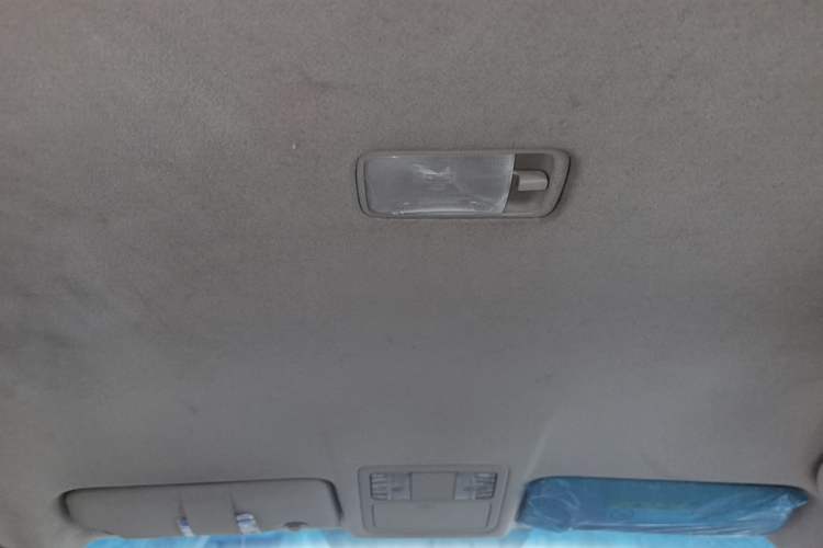 Used Nissan Sylphy 2012 Classic 1.6XE Automatic Comfort Edition Headliner