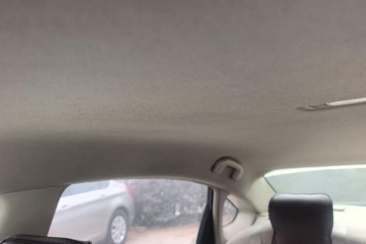 Used Nissan Sylphy 2012 Classic 1.6XE Manual Comfort Edition Headliner