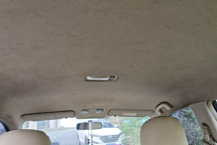 Used Nissan Sylphy 2012 Classic 1.6XE Manual Comfort Edition Headliner