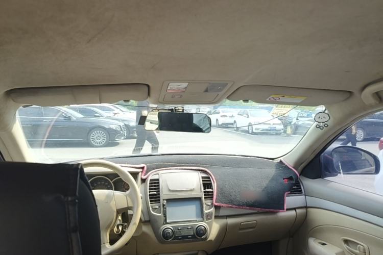 Used Nissan Sylphy 2012 Classic 1.6XE Manual Comfort Edition Headliner