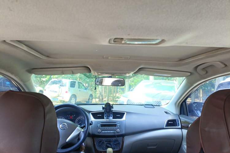 Used Nissan Sylphy 2012 1.6 XL CVT Luxury Edition Headliner