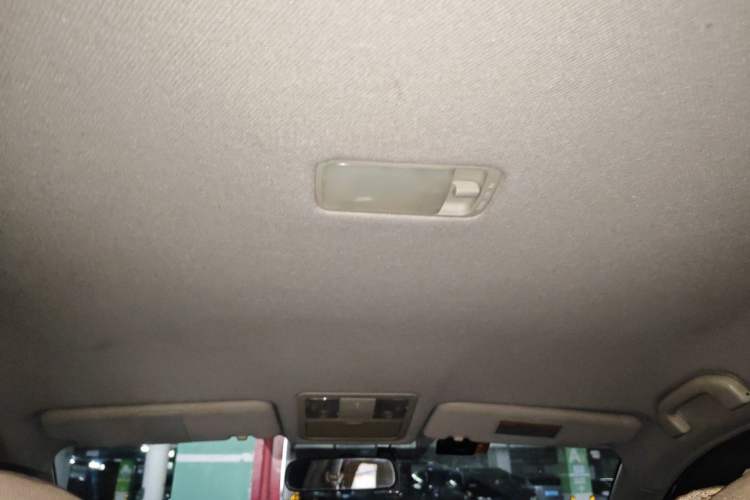 Used Nissan Sylphy 2012 Classic 1.6XE Manual Comfort Edition Headliner