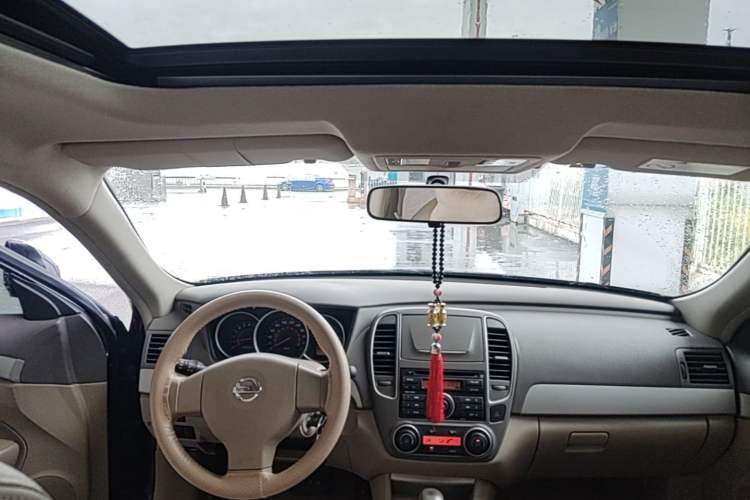 Used Nissan Sylphy 2012 Classic 1.6 XL Automatic Luxury Edition Headliner