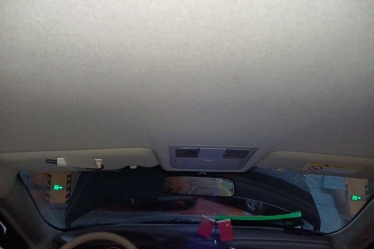 Used Nissan Sylphy 2012 Classic 1.6XE Manual Comfort Edition Headliner