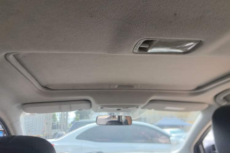 Used Nissan Sylphy 2012 1.6 XL Manual Luxury Edition Headliner