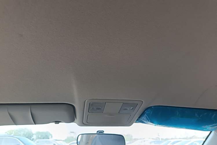Used Nissan Sylphy 2012 Classic 1.6XE Manual Comfort Edition Headliner