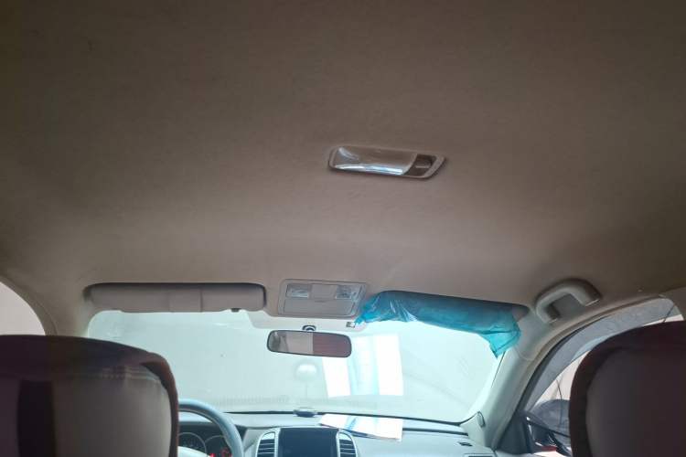 Used Nissan Sylphy 2012 Classic 1.6XE Manual Comfort Edition Headliner