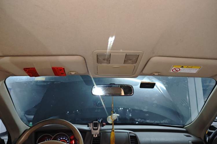 Used Nissan Sylphy 2012 Classic 1.6XE Manual Comfort Edition Headliner