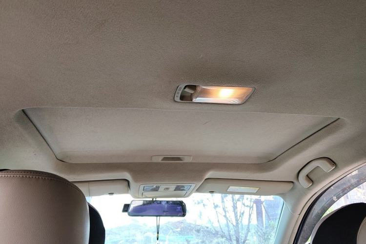 Used Nissan Sylphy 2012 Classic 1.6XL Manual Luxury Edition Headliner