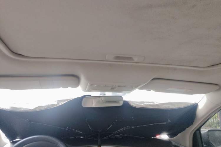 Used Nissan Sylphy 2012 1.6 XL Manual Luxury Edition Headliner
