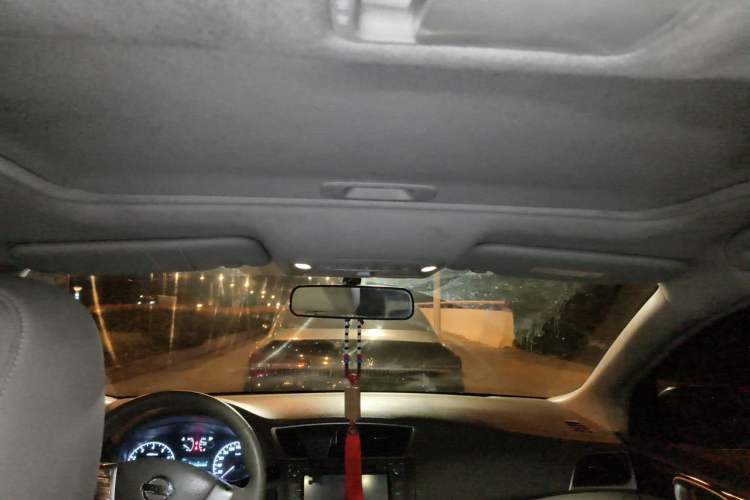 Used Nissan Sylphy 2012 1.6 XL Manual Luxury Edition Headliner