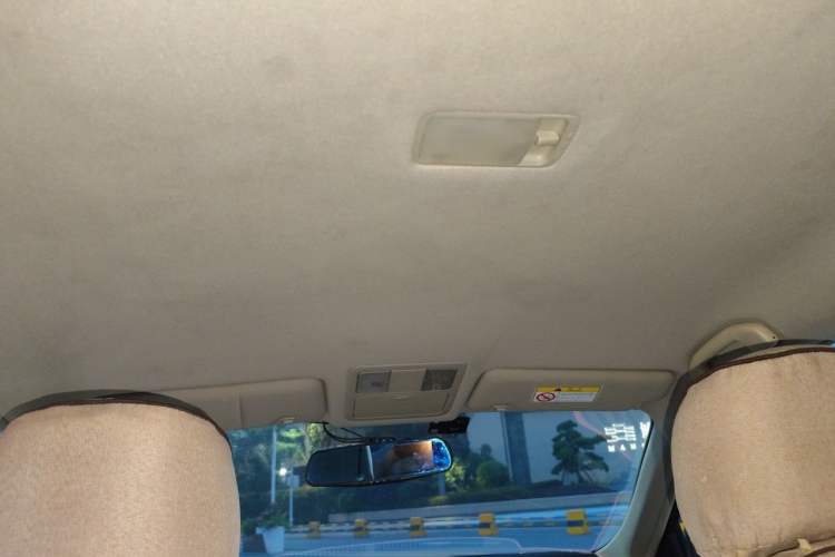 Used Nissan Sylphy 2012 Classic 1.6XE Manual Comfort Edition Headliner