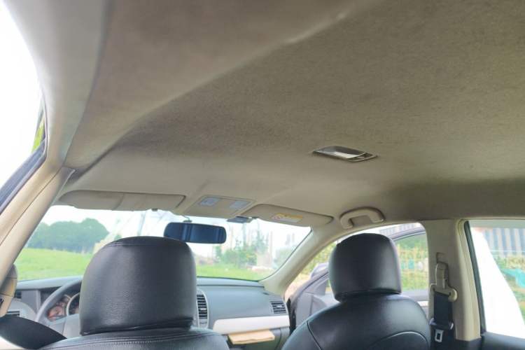 Used Nissan Sylphy 2012 Classic 1.6XE Manual Comfort Edition Headliner