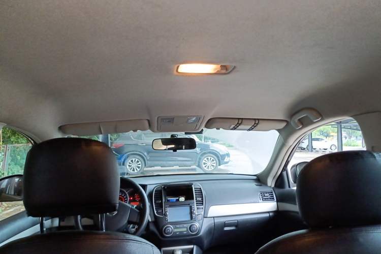 Used Nissan Sylphy 2012 Classic 1.6XE Manual Comfort Edition Headliner