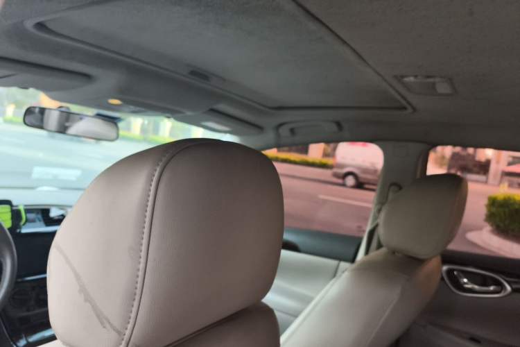 Used Nissan Sylphy 2012 1.6 XL Manual Luxury Edition Headliner