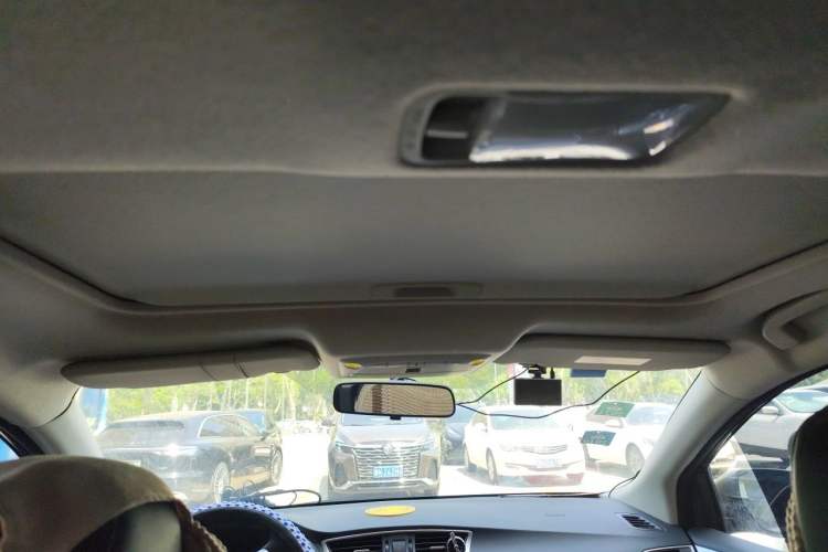 Used Nissan Sylphy 2012 1.6 XL Manual Luxury Edition Headliner