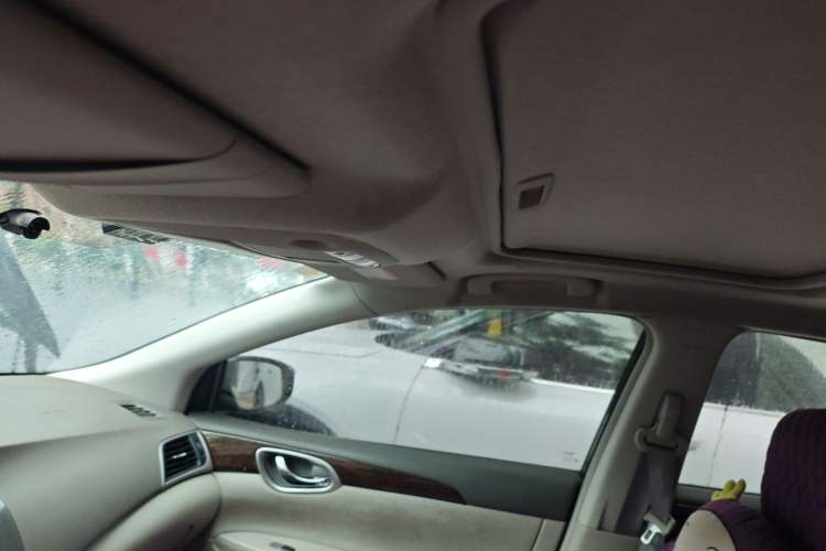 Used Nissan Sylphy 2012 1.6 XL CVT Luxury Edition Headliner
