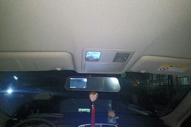 Used Nissan Sylphy 2012 Classic 1.6XE Manual Comfort Edition Headliner