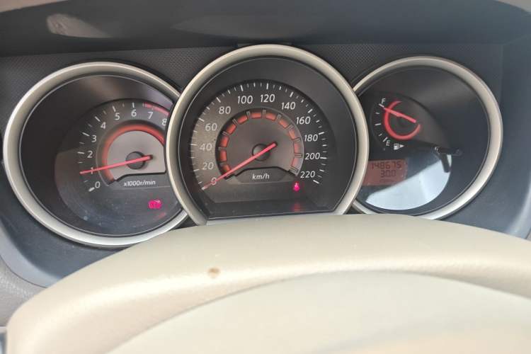 Used Nissan Sylphy 2012 Classic 1.6XE Automatic Comfort Edition Instrument Cluster