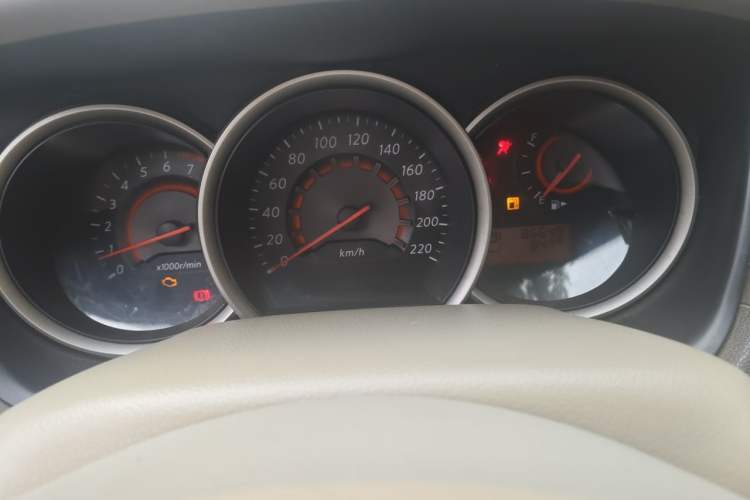 Used Nissan Sylphy 2012 Classic 1.6XE Automatic Comfort Edition Instrument Cluster