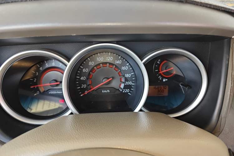 Used Nissan Sylphy 2012 Classic 1.6XE Automatic Comfort Edition Instrument Cluster