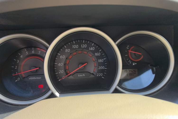 Used Nissan Sylphy 2012 Classic 1.6XE Manual Comfort Edition Instrument Cluster