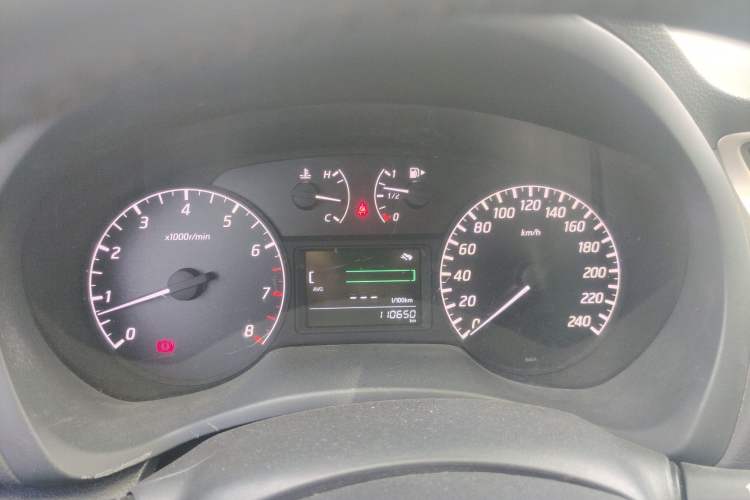 Used Nissan Sylphy 2012 1.6 XL Manual Luxury Edition Instrument Cluster