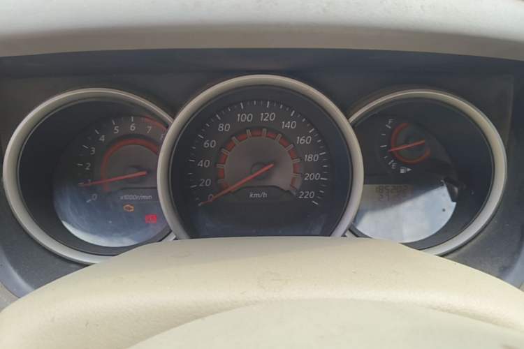 Used Nissan Sylphy 2012 Classic 1.6XE Manual Comfort Edition Instrument Cluster
