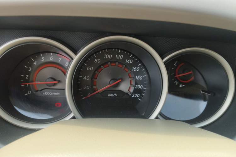 Used Nissan Sylphy 2012 Classic 1.6XE Manual Comfort Edition Instrument Cluster
