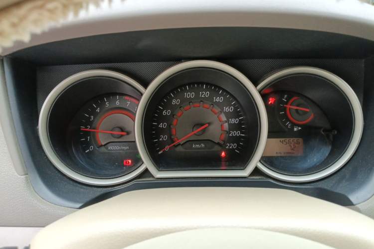 Used Nissan Sylphy 2012 Classic 1.6XE Manual Comfort Edition Instrument Cluster