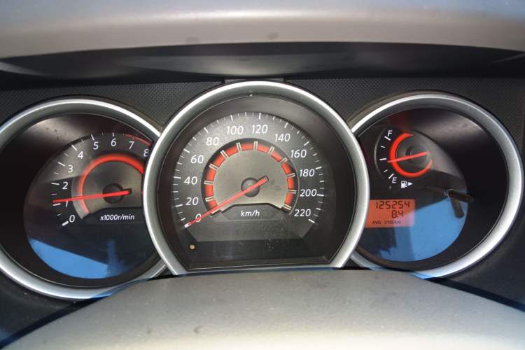 Used Nissan Sylphy 2012 Classic 1.6 XL Automatic Luxury Edition Instrument Cluster