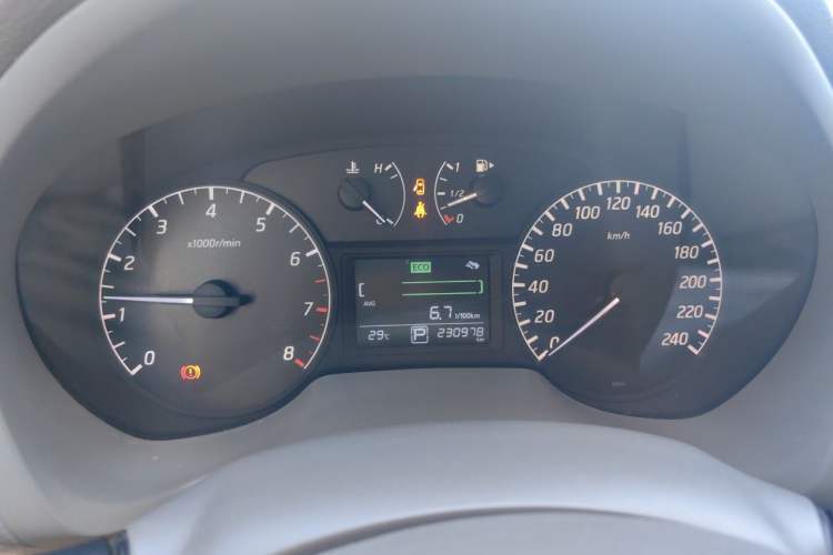 Used Nissan Sylphy 2012 1.6 XL CVT Luxury Edition Instrument Cluster