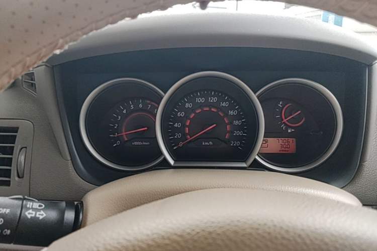 Used Nissan Sylphy 2012 Classic 1.6 XL Automatic Luxury Edition Instrument Cluster