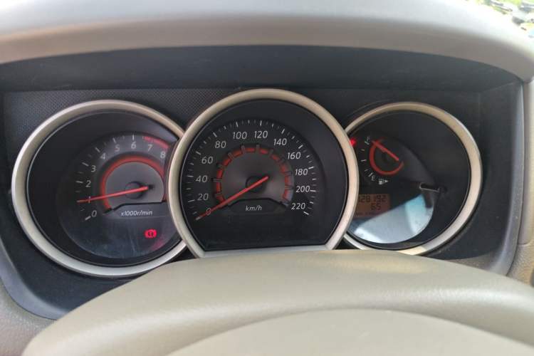 Used Nissan Sylphy 2012 Classic 1.6XE Manual Comfort Edition Instrument Cluster