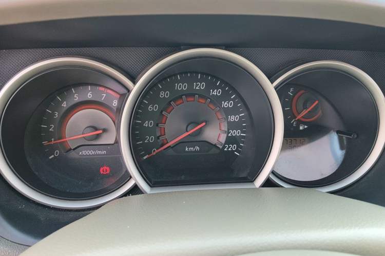 Used Nissan Sylphy 2012 Classic 1.6XL Manual Luxury Edition Instrument Cluster