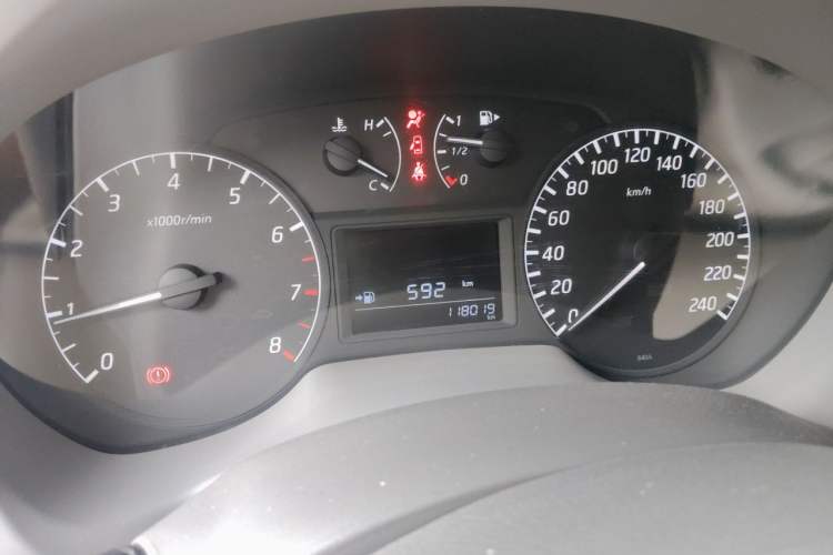 Used Nissan Sylphy 2012 1.6 XL Manual Luxury Edition Instrument Cluster