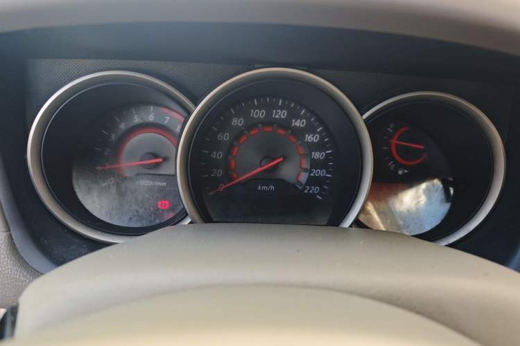 Used Nissan Sylphy 2012 Classic 1.6XE Manual Comfort Edition Instrument Cluster