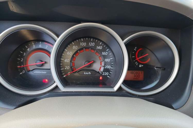Used Nissan Sylphy 2012 Classic 1.6XE Automatic Comfort Edition Instrument Cluster