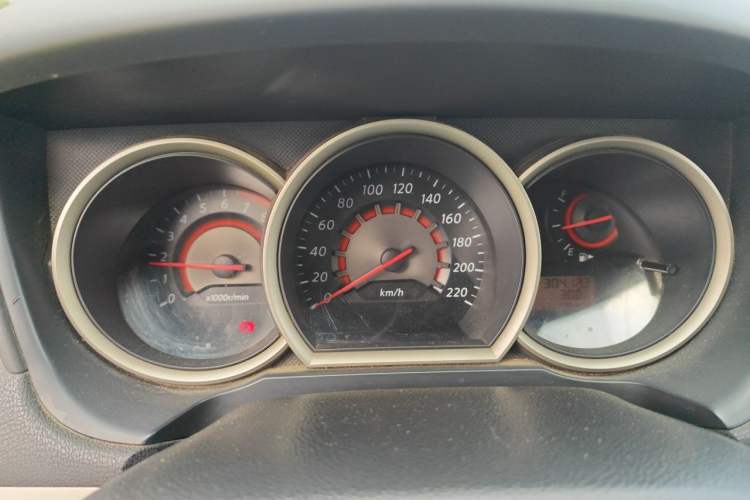 Used Nissan Sylphy 2012 Classic 1.6XE Manual Comfort Edition Instrument Cluster