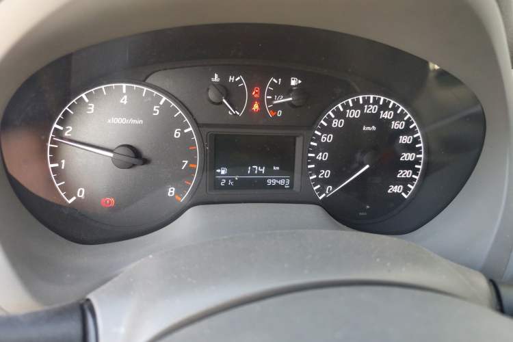 Used Nissan Sylphy 2012 1.6 XL Manual Luxury Edition Instrument Cluster