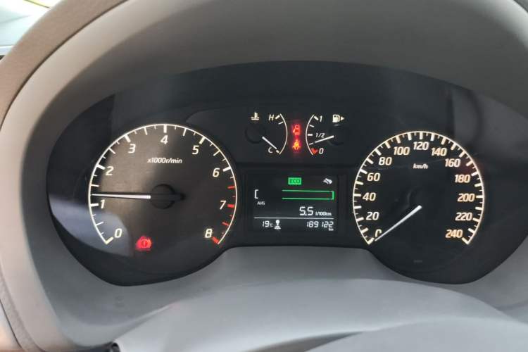 Used Nissan Sylphy 2012 1.6 XL Manual Luxury Edition Instrument Cluster